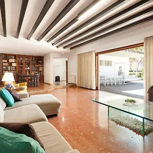  Villa Santander